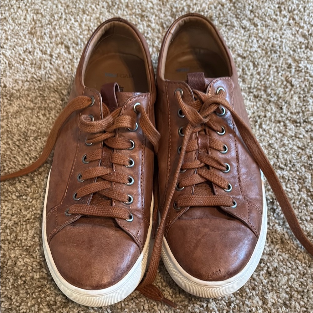 Johnston & Murphy brown leather sneakers